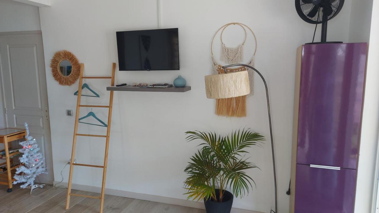 Studio Vaimiti Pour 2 Personnes Vue Mer Et Moorea Faaa Zewnętrze zdjęcie